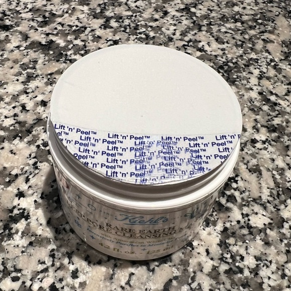 NEW: Rare Earth Deep Pore Minimizing Cleansing Clay Face Mask